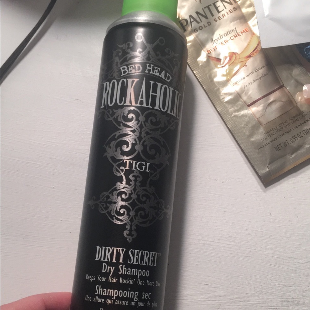 Bed Head Rockaholic Dry Shampoo